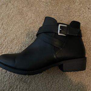 Black buckle bootie